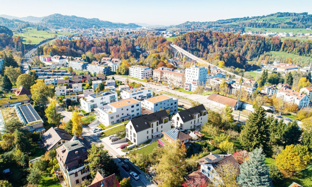 Visualisierung Luftaufnahme Eigentumswohnungen Lehnstrasse in St. Gallen mit Stadt im Hintergrund